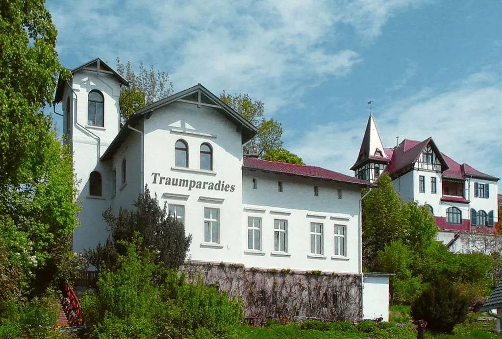 Traumparadies-1